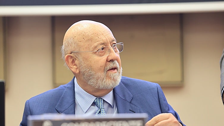 Sigue en directo la Comisión de Investigación sobre la gestión de Tezanos del CIS