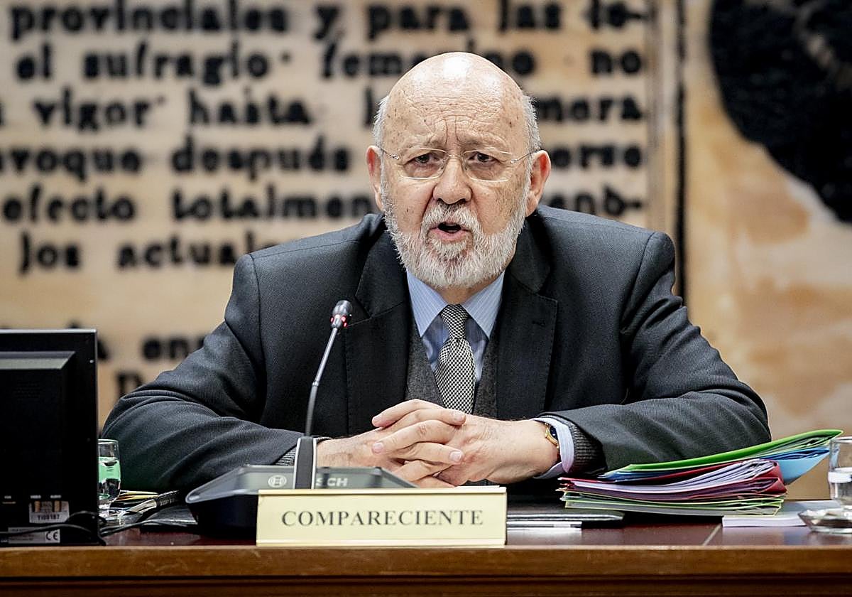 El presidente del CIS, el socialista José Félix Tezanos