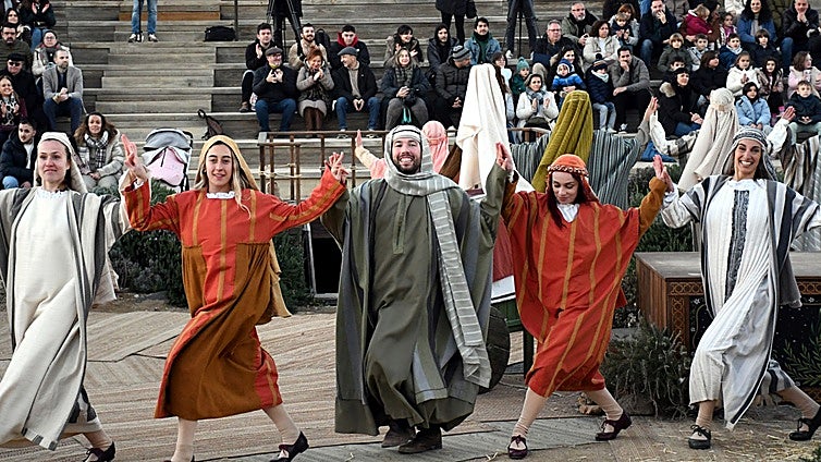 Principio de acuerdo entre el comité de empresa y 'Puy du Fou' para la firma del convenio que recoge una subida salarial de 12,5% en cuatro años