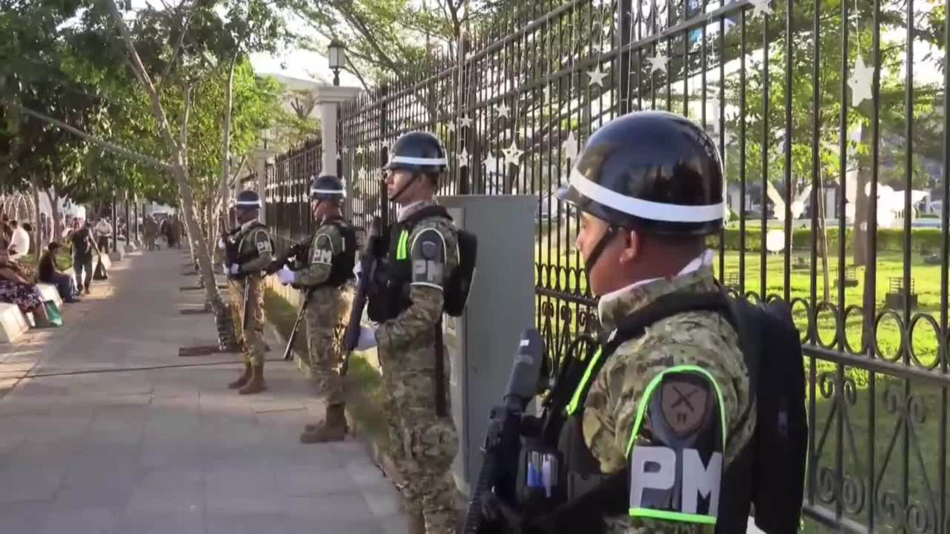 Salvadoreños vulnerables ante el Estado, tras éxodo de defensores de derechos humanos