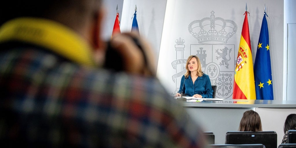 El Consejo de Ministros aprueba la condonación de la deuda autonómica que rechazan Andalucía y las comunidades del PP