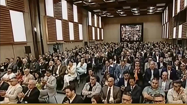 Nicolás Maduro anuncia una donación de gas venezolano para pueblos fronterizos de Colombia