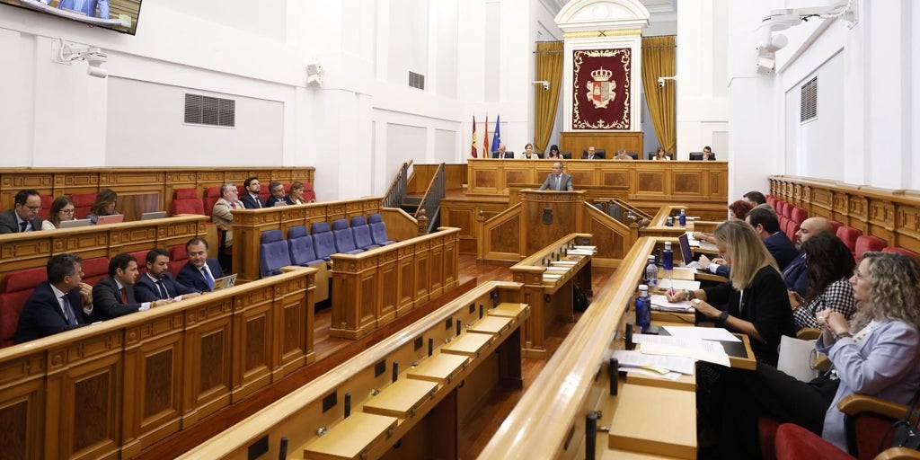 El pleno de las Cortes de Castilla-La Mancha abordará el miércoles próximo el Proyecto de Presupuestos para 2026