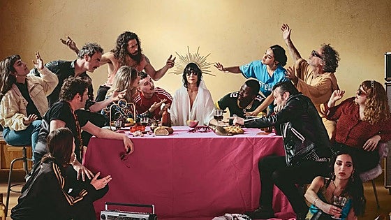 Abogados Cristianos pide retirar el cartel de un festival de Pamplona por recrear una imagen «burlesca» de la Virgen