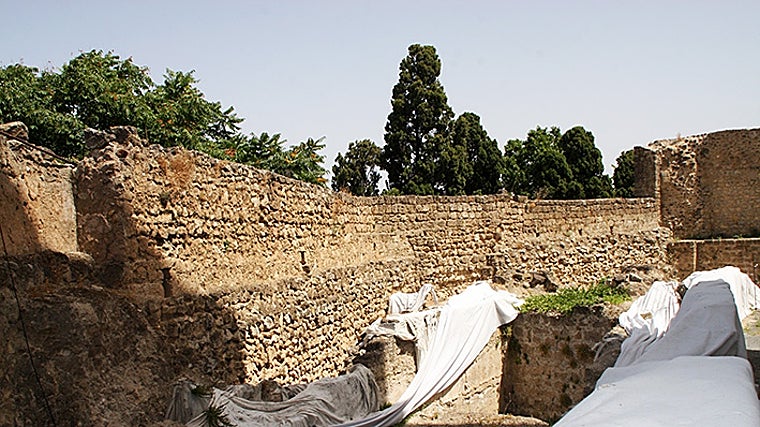 Wall of the castle of Priego de Córdoba