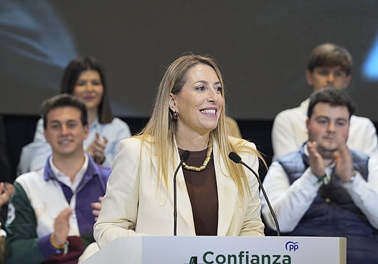 María Guardiola clama contra el robo de votos en Extremadura: «Están robando nuestra democracia delante de nuestros ojos»
