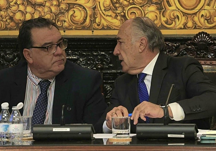 La oposición abandona el pleno municipal en Algeciras al no constar de manera «formal» la baja de José Ignacio Landaluce en el PP