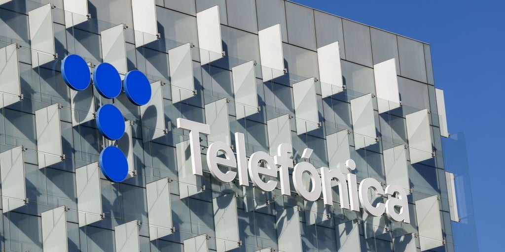 Telefónica y los sindicatos firman el ERE que afectará al 60% de la plantilla en Castilla-La Mancha