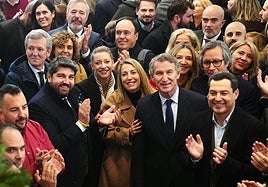 Jorge Azcón, ante el 8-F: «Hoy firmaría sacar un 43% de voto como Guardiola sin dudarlo»