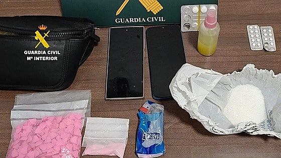 Detenido  con un surtido de drogas y en un estado «incontrolable» a bordo de un coche compartido en Zamora