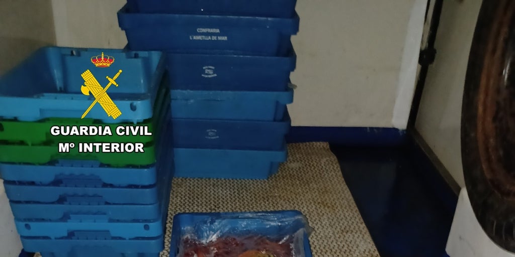 Intervienen 112 kilos de gamba roja ilegal en Santa Pola