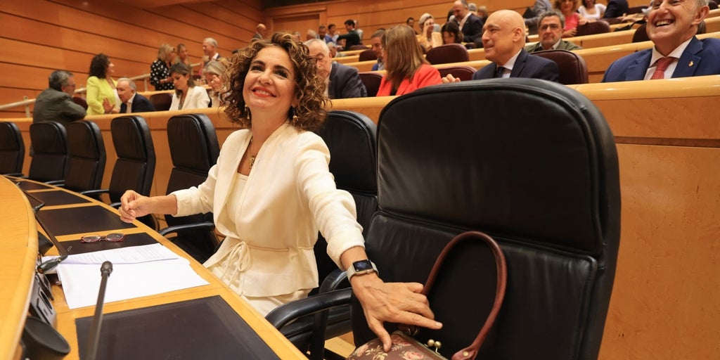 Carolina España responde al anuncio de María Jesús Montero de presentar el nuevo modelo de financiación en el primer trimestre de 2026: «No tiene credibilidad»