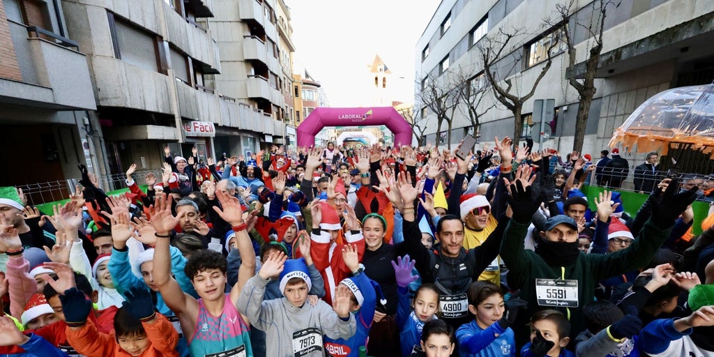 León y Valladolid despiden el año con San Silvestres de «récord»