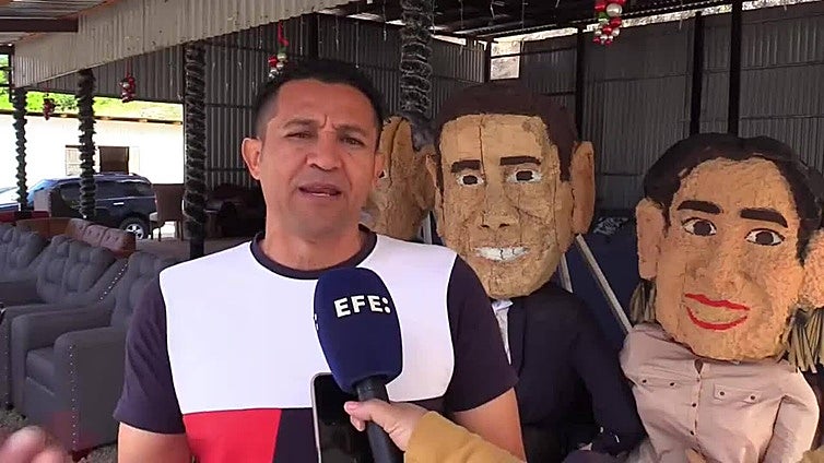 Asfura y varios políticos hondureños, a la 'hoguera' en Nochevieja como protesta simbólica