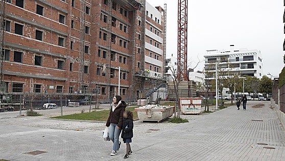 Vivir en la nueva Córdoba: «Estamos muy contentos, aunque echamos en falta alguna tiendecilla»