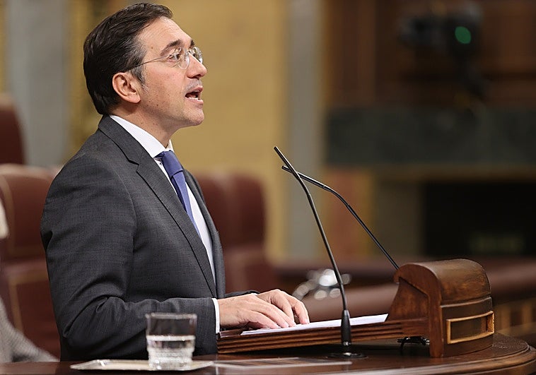 Albares insiste en sus críticas a Trump y asegura que mantendrá la interlocución con Delcy Rodríguez