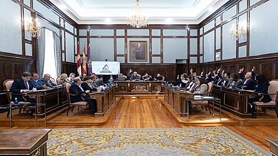 La Diputación de Guadalajara aprueba inicialmente el Presupuesto de 2026, que asciende a 97,5 millones