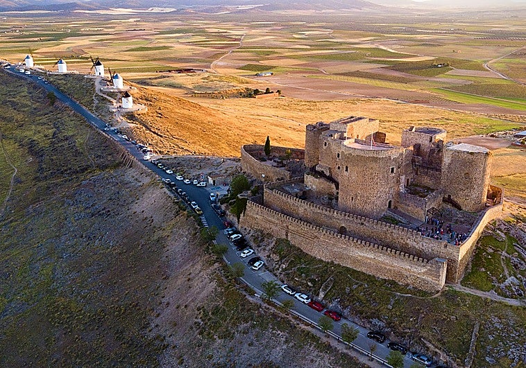 La Fortaleza De Consuegra Estrena La Nueva Edici n De 12 Meses 12 la-fortaleza-de-consuegra-estrena-la-nueva-edici-n-de-12-meses-12