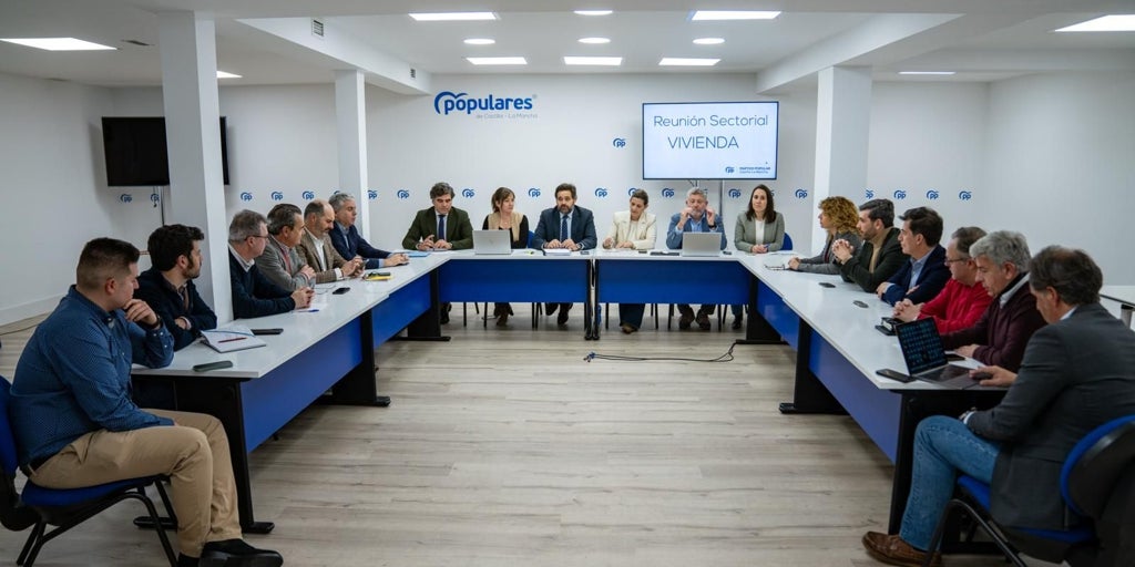 El plan de vivienda del PP en Castilla-La Mancha: menos burocracia, cesión de suelo público y avales para jóvenes