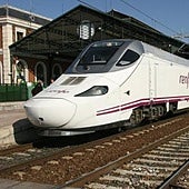 Los maquinistas de Renfe reciben la orden de recuperar minutos de retraso para evitar pagar indemnizaciones