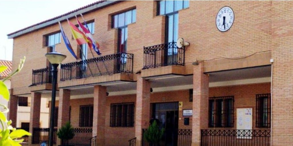 El Viso del Marqués (Ciudad Real) lleva todo el día sin suministro eléctrico debido a la borrasca Kristin