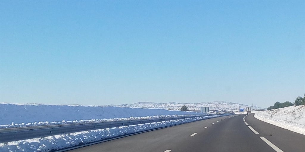 Un total de 58 rutas escolares y 1.100 alumnos afectados por la nieve en Castilla-La Mancha
