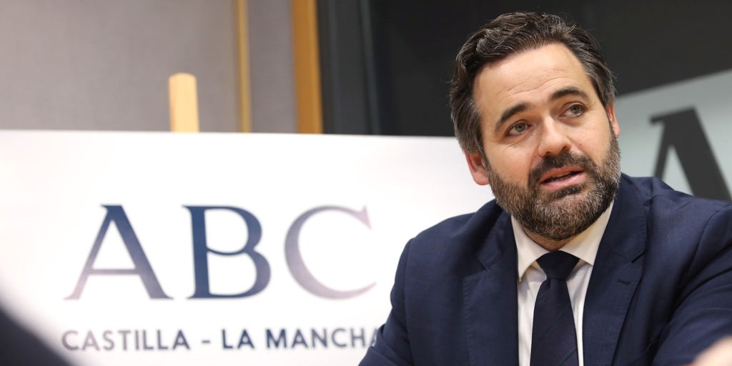 Paco Núñez, líder del PP en la región: «Acabaré con las listas de espera en sanidad en mi primera legislatura»