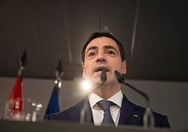 El lendakari pide perdón por las vacunas caducadas y reivindica la «excelencia» de la Sanidad vasca