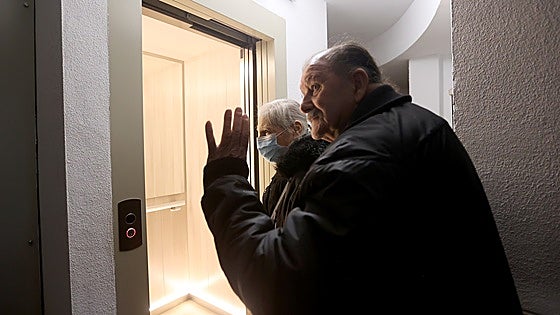 El barrio del Santuario estrena ascensores y moderniza sus viviendas tras años de espera