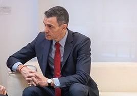 Sánchez crea un comité de crisis por las pensiones y asume que tendrá que trocear el decreto