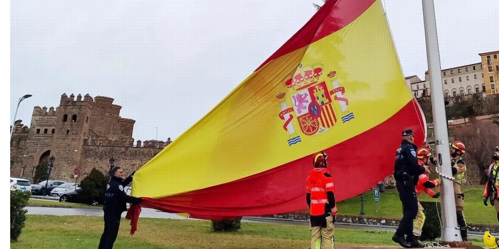 Corte de tráfico en Toledo entre la rotonda de la Legua y el acceso a la CM-40 por el desbordamiento del arroyo Valdelobos
