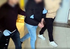 Detenido por vender violaciones en directo a su hija de 7 años a cambio de criptomonedas en una web de porno para adultos