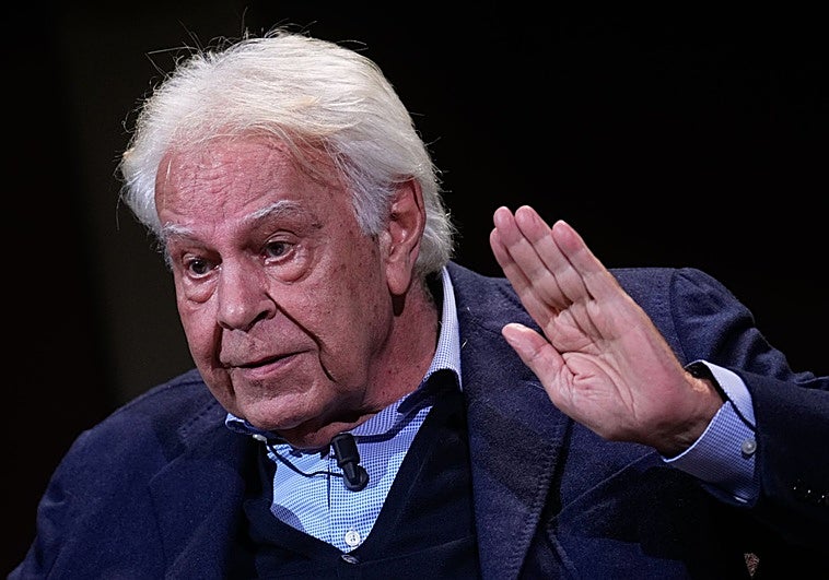 Felipe González adelanta que «votará en blanco» si Sánchez es candidato del PSOE