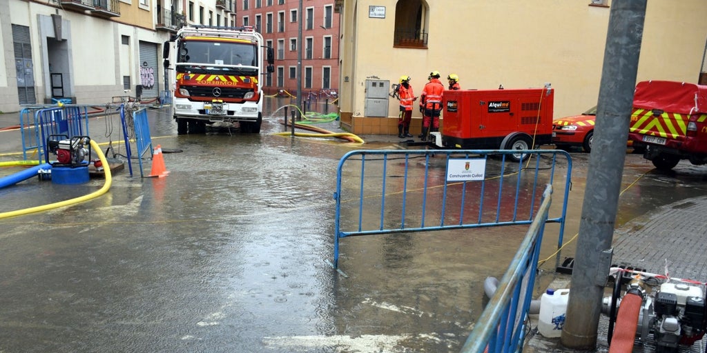 Gutiérrez compara a Núñez con Mazón porque «la gestión de las inundaciones en Talavera ha superado» al PP y Vox