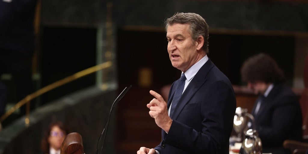 Feijóo acusa a Sánchez «jugar a la ruleta rusa» y ataca a los socios de gobierno por su «cinismo» por Adamuz