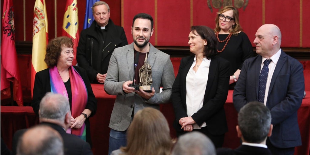 Semana Santa Toledo 2026: el Cristo Redentor  cambia su recorrido para abrazar la Catedral en su VIII Centenario