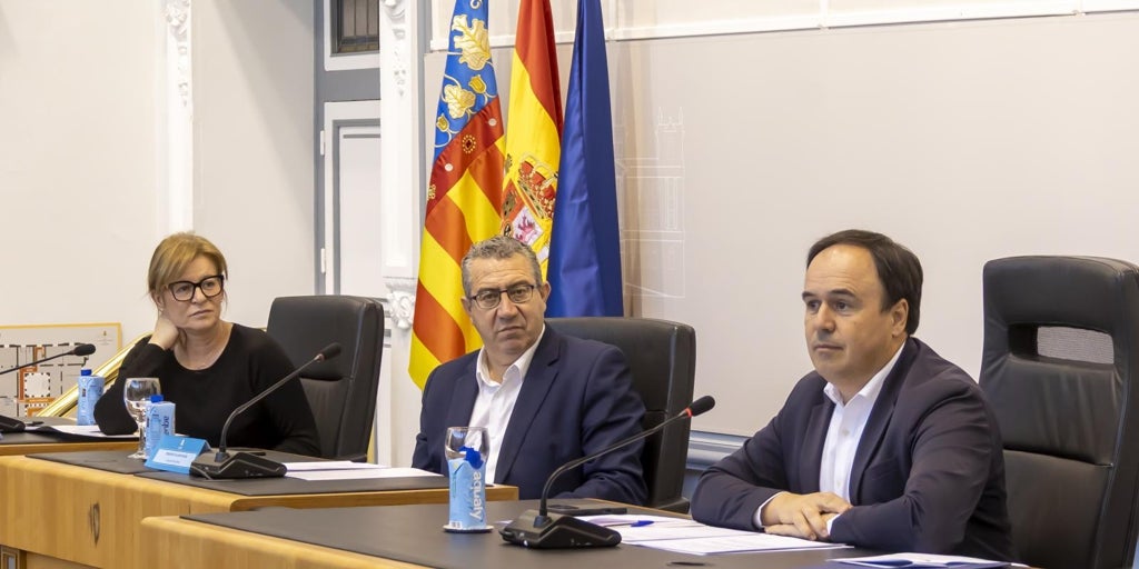 Ana Serna: «El rechazo a financiar el proyecto de 'Vertido Cero' demuestra el desprecio del Gobierno a Alicante»