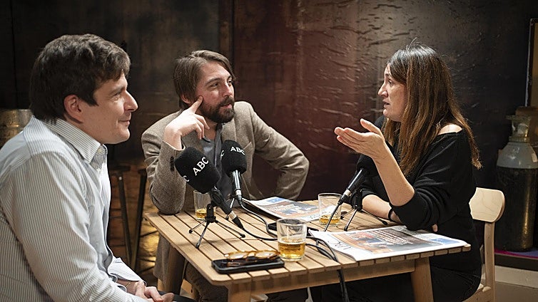 La Cuota, por Juan Soto Ivars, Rebeca Argudo y Alfonso J. Ussía: «Estamos hasta las tetas de que la política sea Gran Hermano»