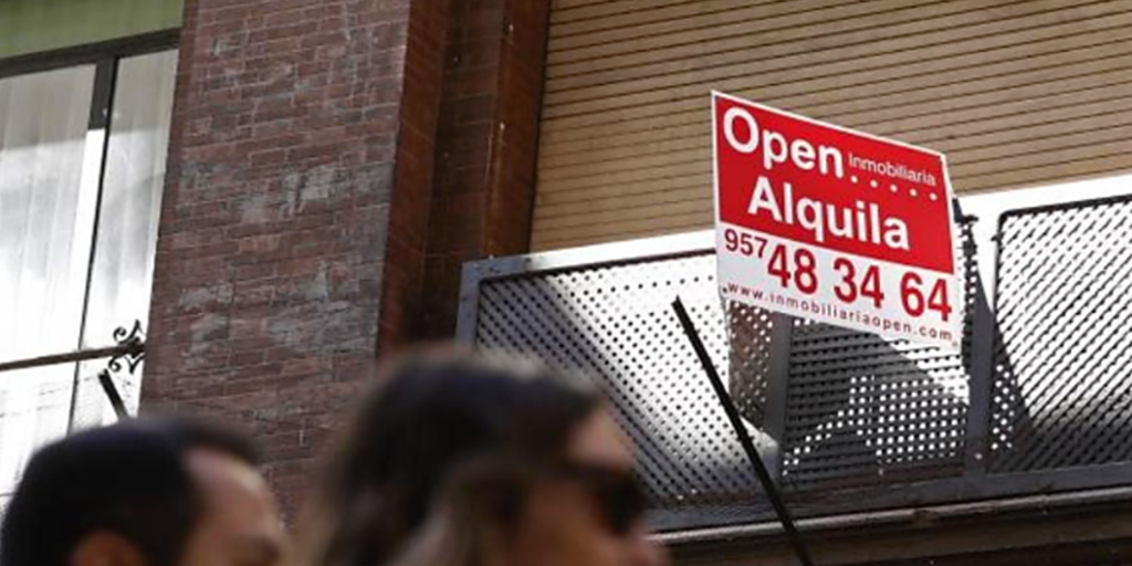 Comprar una vivienda en solitario en Canarias supone dedicar 9,92 años de sueldo íntegro