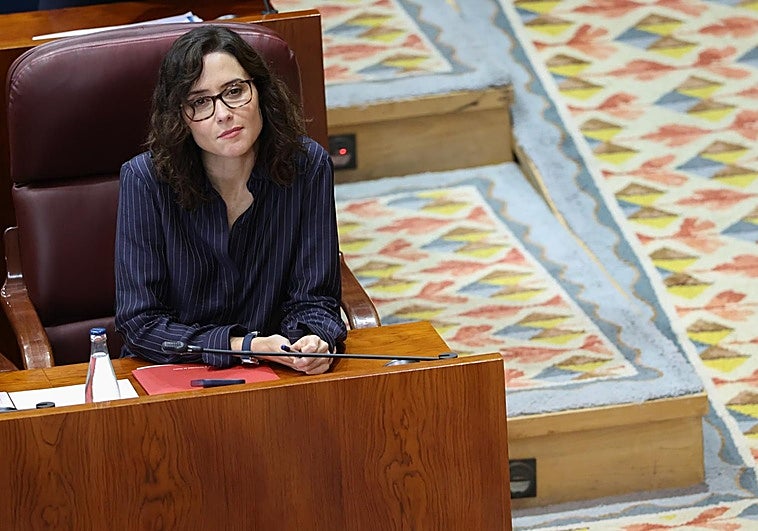 La Asamblea rechaza la financiación pactada por Sánchez con ERC: «No vamos a permitir que se robe a los madrileños»