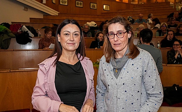 Natalia Membiela y Laura González, en un receso de la actividad