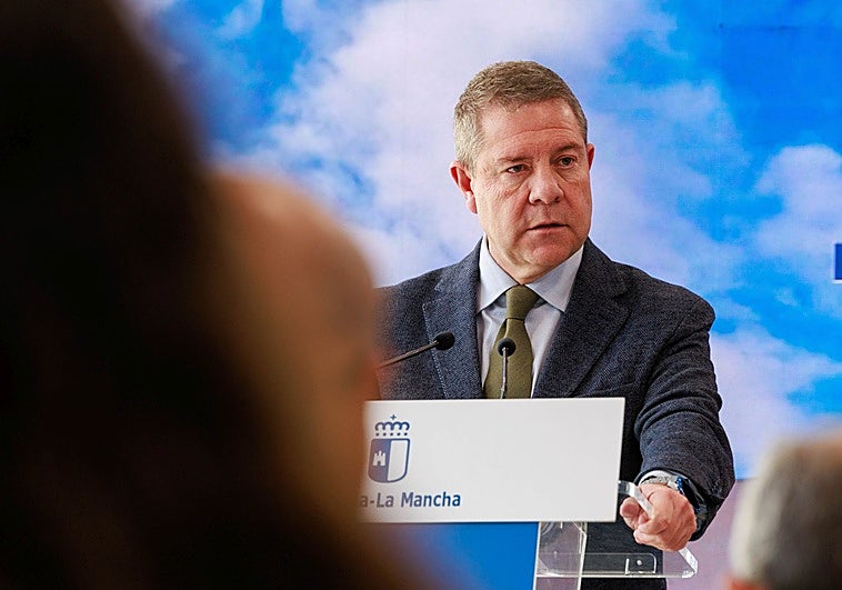 Page se muestra partidario de que PP y PSOE se entiendan «para aislar a los extremos», pero lo ve inviable
