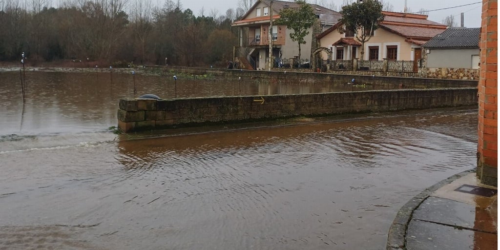 Cortados doce tramos de carreteras de Castilla y León por inundaciones