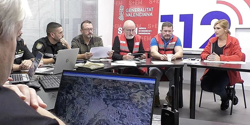 El exgerente de la empresa de emergencias señala que fue «un convidado de piedra» en el Cecopi de la dana