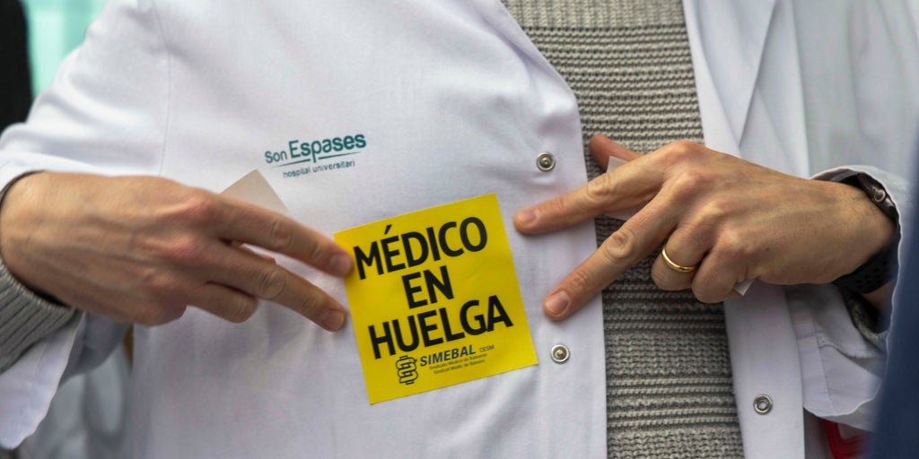 El Sindicato Médico lleva a los tribunales el decreto de servicios mínimos de la Junta por «vulnerar el derecho de huelga»