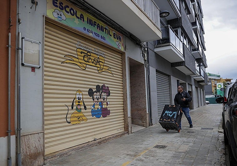 Chinchetas en los pies como castigo: el horror de la guardería de Algemesí