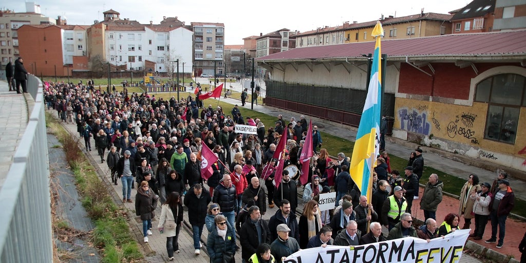 Los  puentes  rotos en Castilla y León del ministro de Transportes