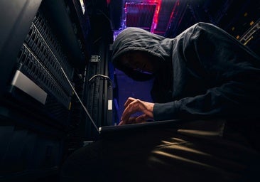 Un 'hacker', detenido en el Ritz por alojarse en hoteles de lujo por 0,01 euros