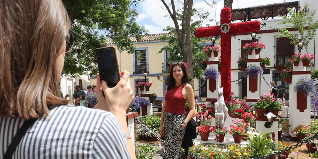 Cruces de Mayo 2026: este es el listado provisional de las 37 admitidas a concurso