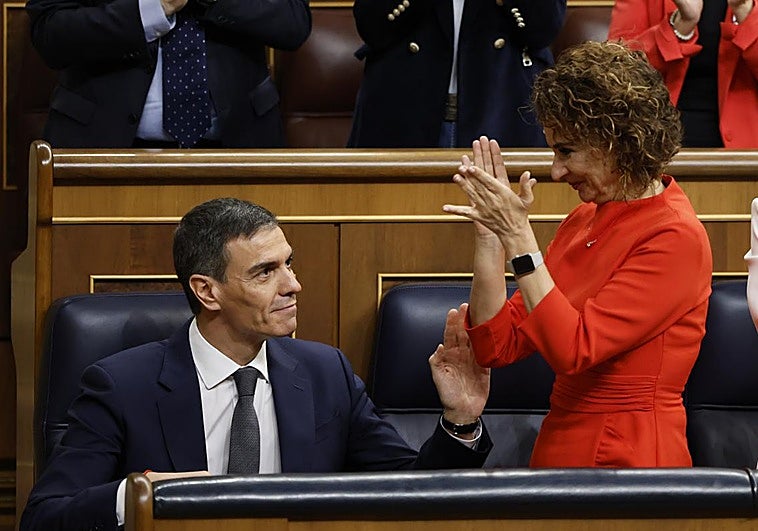 Pedro Sánchez tira la toalla en las elecciones andaluzas con María Jesús Montero de candidata